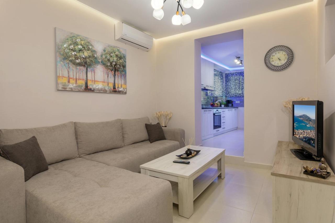 זקינטוס טאון Evia'S Apartment - New Apartment In Town! מראה חיצוני תמונה